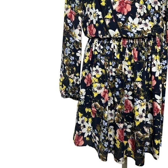 Banana Republic Black Blogger Fav Floral Valeri Long Sleeve Smocked Dress Small - Picture 12 of 16